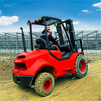 รถยกพื้นที่ขรุขระ 3 ตัน